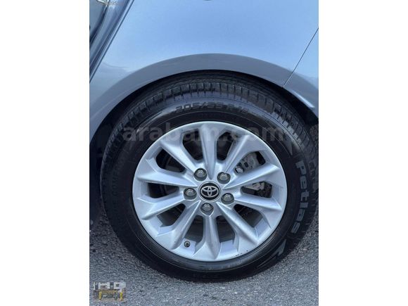 2021 COROLLA 1.5 DREAM OTOMATİK 85 BİNDE