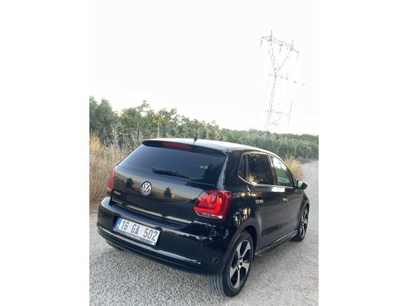  Volkswagen Polo 