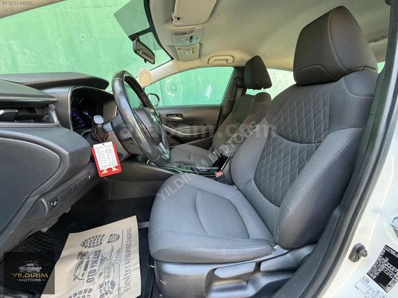 YILDIRIM MOTORS 2021 MODEL COROLLA 1.5 DREAM 69 BİN KM BAKIMLI