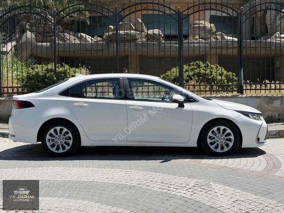 YILDIRIM MOTORS 2021 MODEL COROLLA 1.5 DREAM 69 BİN KM BAKIMLI