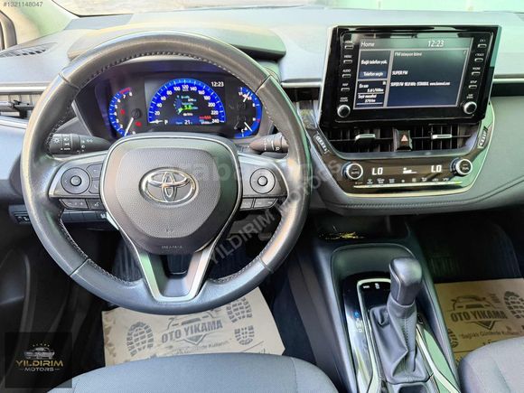 YILDIRIM MOTORS 2021 MODEL COROLLA 1.5 DREAM 69 BİN KM BAKIMLI