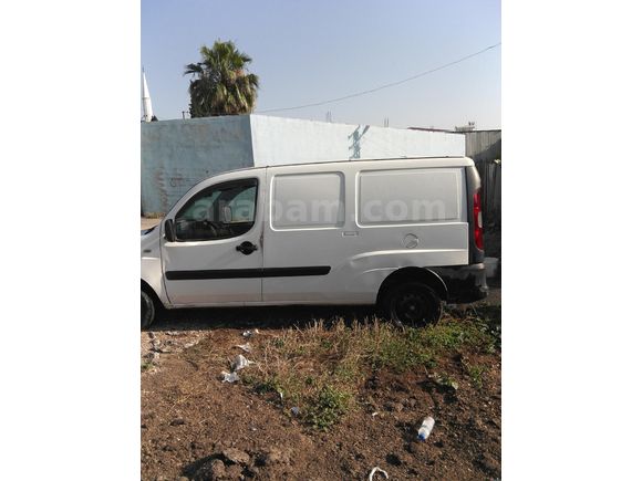 Sahibinden Fiat Doblo Cargo 1.3 Multijet Active Maxi 2010 Model