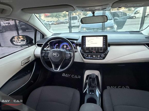 BAY-CAR'dan 2022 MODEL TOYOTA COROLLA+80 BİN KM