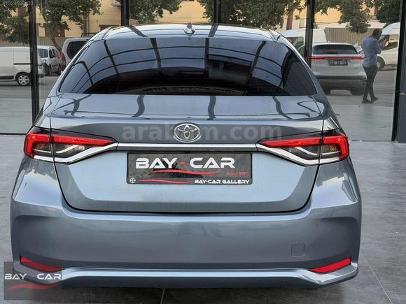 BAY-CAR'dan 2022 MODEL TOYOTA COROLLA+80 BİN KM