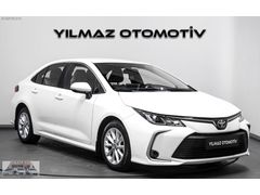 # 2022 Toyota Corolla 1.5 Multidrive S 125 Hp Beyaz,İçi Krem #