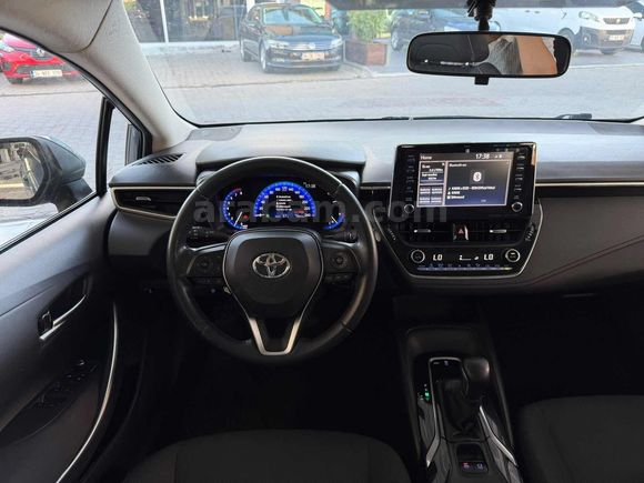 AKIN OTOMOTİV'DEN SATILIK TOYATA COROLLA