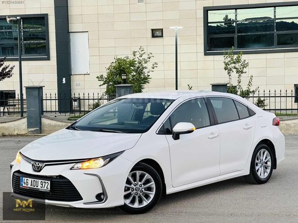 HATASIZ BOYASIZ OTOMATİK DREAM SIFIR AYARINDA TOYOTA COROLLA