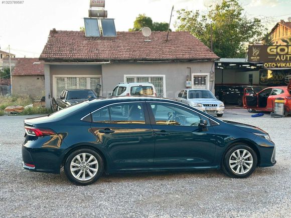 2025 COROLLA 1.5 DREAM CVT | 14.500 KM