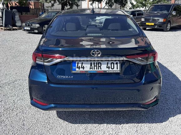 2025 COROLLA 1.5 DREAM CVT | 14.500 KM
