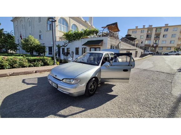Galeriden Hyundai Accent 1.3 LS 1997 Model Ankara
