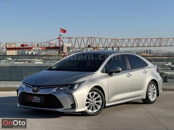 OnOto-2022-COROLLA DREAM-HATASIZ-OTOMATİK-Y.SERVİS