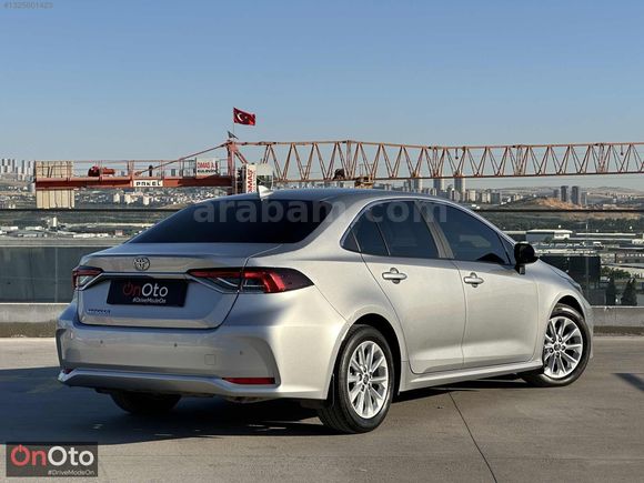OnOto-2022-COROLLA DREAM-HATASIZ-OTOMATİK-Y.SERVİS