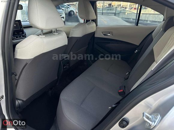 OnOto-2022-COROLLA DREAM-HATASIZ-OTOMATİK-Y.SERVİS