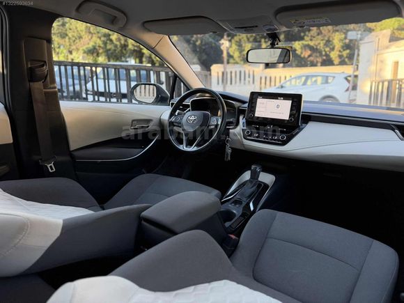 2021 COROLLA 1.5 DREAM MULTİDİRİVE S 124 BİN DE OTOMATİK