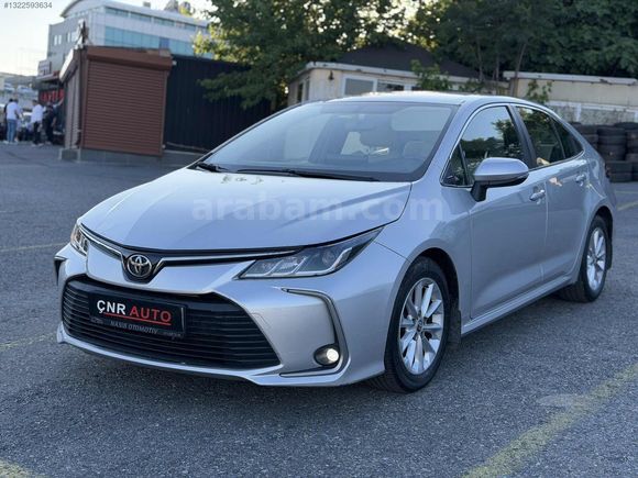 2021 COROLLA 1.5 DREAM MULTİDİRİVE S 124 BİN DE OTOMATİK