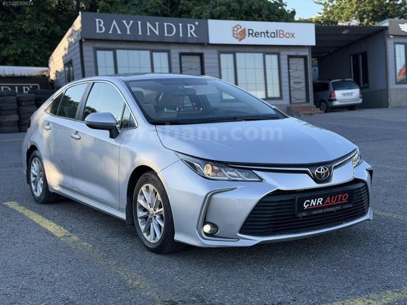 2021 COROLLA 1.5 DREAM MULTİDİRİVE S 124 BİN DE OTOMATİK