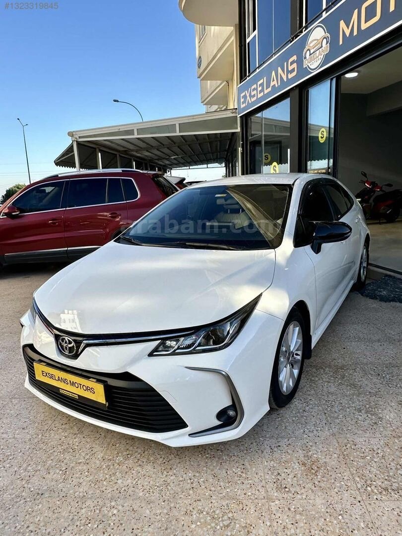 Galeriden Toyota Corolla 1.5 Dream 2021 Model Kilis 65.500 km Beyaz 4