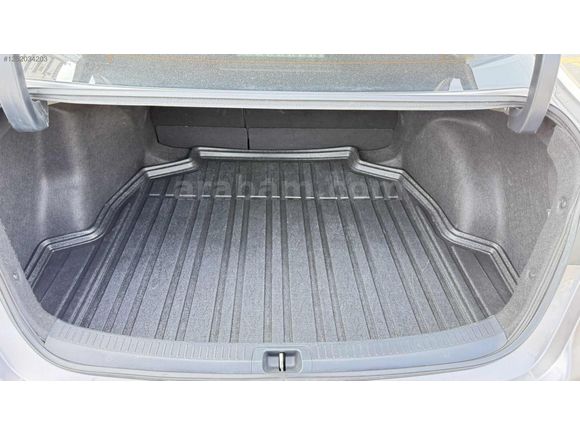 !!! KM 63xxx binde !!! COROLLA 1.5 DREAM MULTİDRİVE S TRAMERSİZ