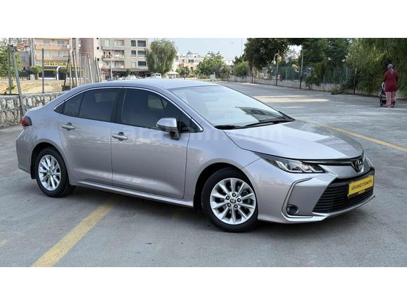 !!! KM 63xxx binde !!! COROLLA 1.5 DREAM MULTİDRİVE S TRAMERSİZ