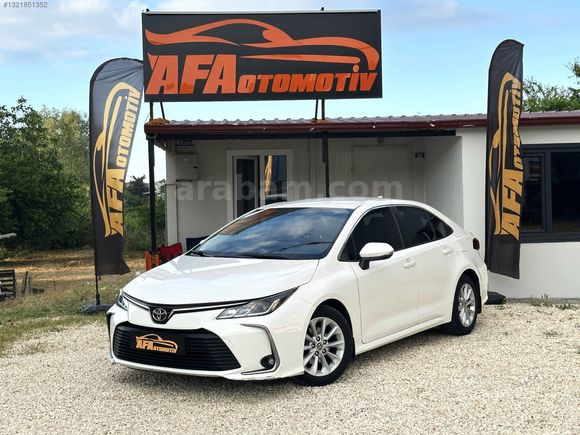 2022 TOYOTA COROLLA 1.5 DREAM MULTİDRİVE S BOYASIZ 142.000 KM