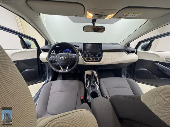 YÜCELER OTODAN 2022 MODEL TOYOTA COROLLA DREAM 1.5 MULTİDRİVES