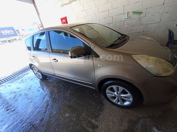 Sahibinden Nissan Note 1.6 Tekna 2010 Model 
