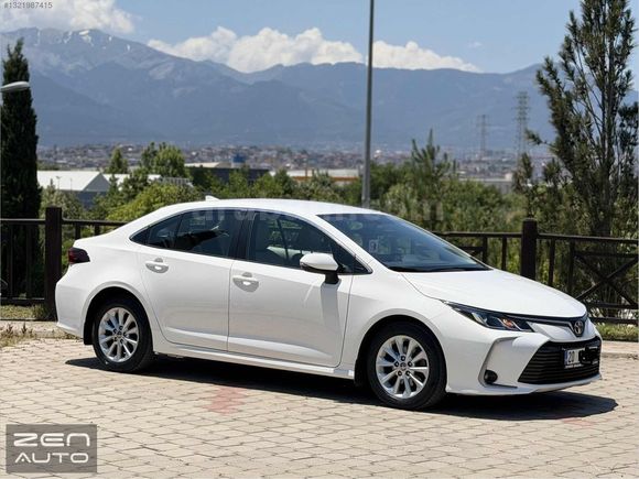 COROLLA 1.5 DREAM MULTİDRİVE HATASIZ 32000 KM DE