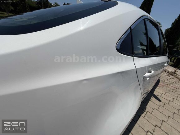 COROLLA 1.5 DREAM MULTİDRİVE HATASIZ 32000 KM DE