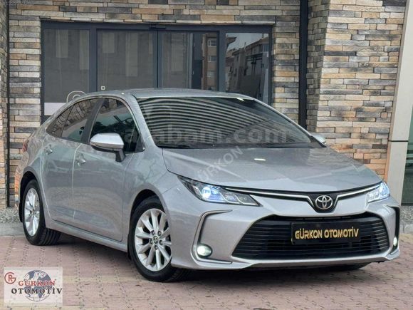 GÜRKON'2022 COROLLA 1.5 DREAM HATASIZ BOYASIZ TRAMERSİZ 63KM