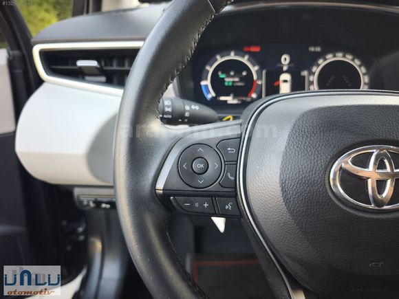 ÜNLÜ den BOYASIZ 2023 COROLLA 1.5 DREAM 65 BİNKM
