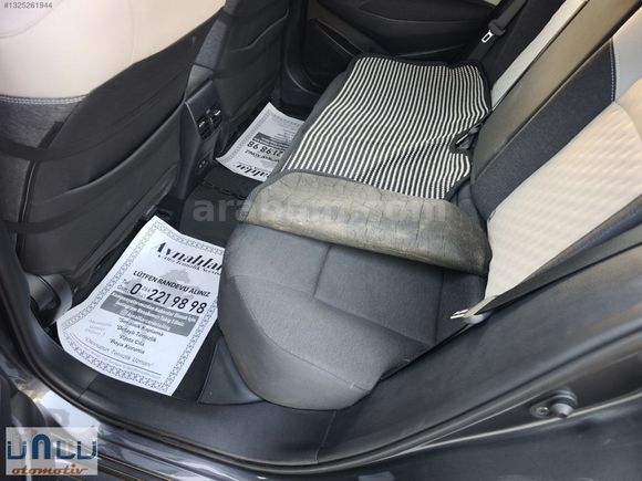 ÜNLÜ den BOYASIZ 2023 COROLLA 1.5 DREAM 65 BİNKM