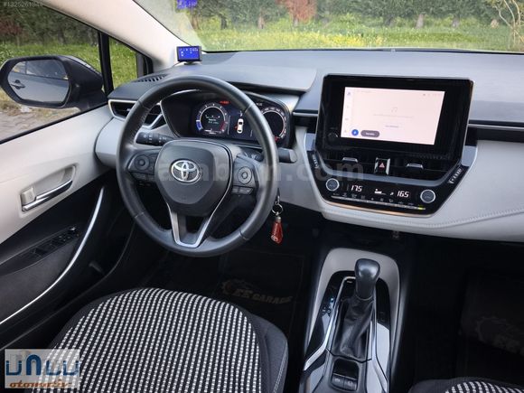 ÜNLÜ den BOYASIZ 2023 COROLLA 1.5 DREAM 65 BİNKM