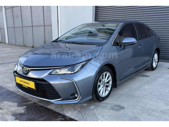 AUTO BURAK 2022 MODEL TOYATA COROLLA HATASIZ 40.000 KM