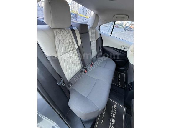 AUTO BURAK 2022 MODEL TOYATA COROLLA HATASIZ 40.000 KM