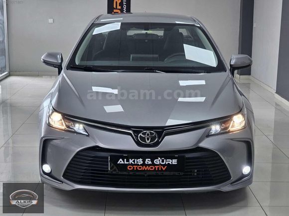 2021 Corolla 1.5 Dream 13 BIN KM DE OTOMATİK BOYASIZ