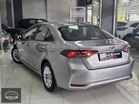 2021 Corolla 1.5 Dream 13 BIN KM DE OTOMATİK BOYASIZ