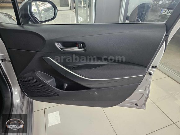 2021 Corolla 1.5 Dream 13 BIN KM DE OTOMATİK BOYASIZ