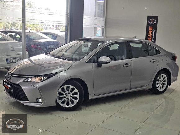 2021 Corolla 1.5 Dream 13 BIN KM DE OTOMATİK BOYASIZ