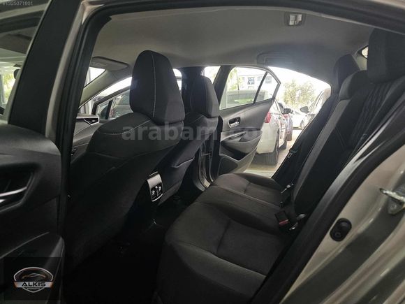 2021 Corolla 1.5 Dream 13 BIN KM DE OTOMATİK BOYASIZ