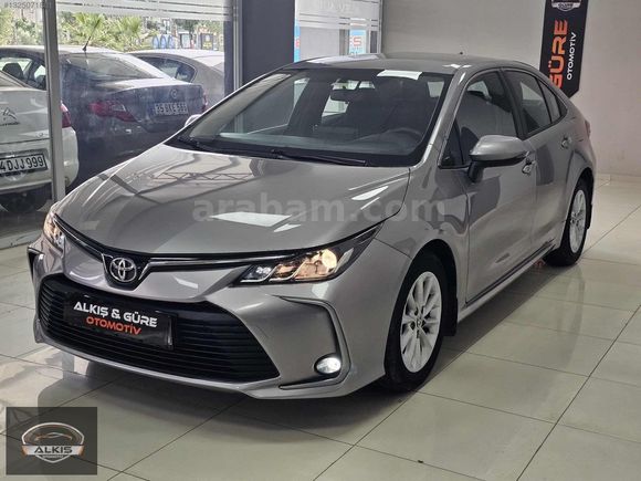 2021 Corolla 1.5 Dream 13 BIN KM DE OTOMATİK BOYASIZ