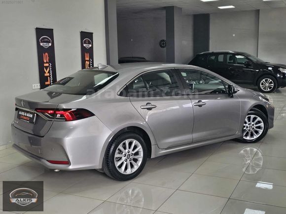 2021 Corolla 1.5 Dream 13 BIN KM DE OTOMATİK BOYASIZ