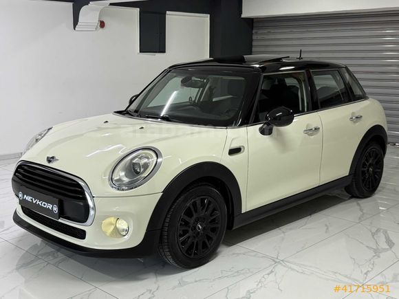 NEVKOR AUTO'DAN BOYASIZ CAM TAVAN 1.5 DİZEL MINI CHILI OTOMATİK
