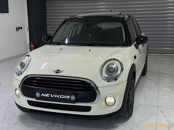 NEVKOR AUTO'DAN BOYASIZ CAM TAVAN 1.5 DİZEL MINI CHILI OTOMATİK