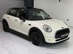 NEVKOR AUTO'DAN BOYASIZ CAM TAVAN 1.5 DİZEL MINI CHILI OTOMATİK