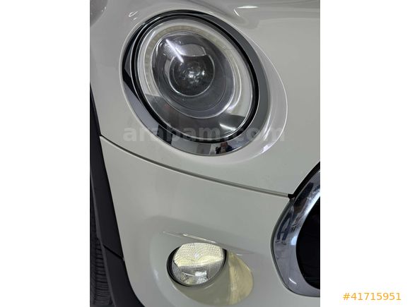 NEVKOR AUTO'DAN BOYASIZ CAM TAVAN 1.5 DİZEL MINI CHILI OTOMATİK