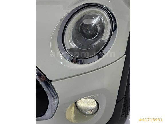 NEVKOR AUTO'DAN BOYASIZ CAM TAVAN 1.5 DİZEL MINI CHILI OTOMATİK