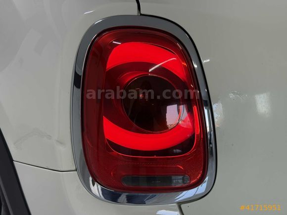 NEVKOR AUTO'DAN BOYASIZ CAM TAVAN 1.5 DİZEL MINI CHILI OTOMATİK