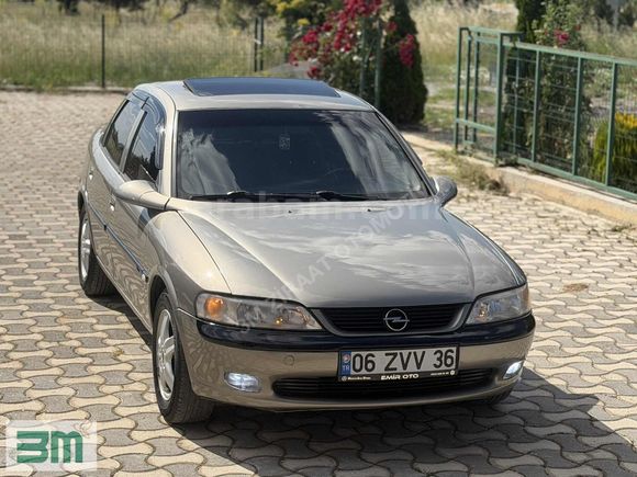 !!!VADE FARKSIZ 4 TAKSİT !!!SANRUFLU KOLTUK ISITMALI