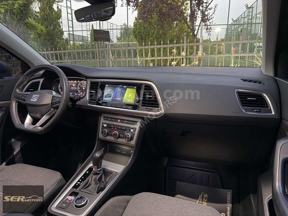 HATASIZ BOYASIZ CAM TAVAN ATECA 40BİN KM