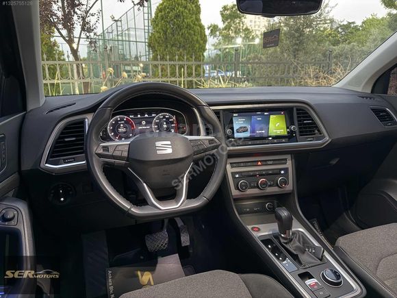 HATASIZ BOYASIZ CAM TAVAN ATECA 40BİN KM
